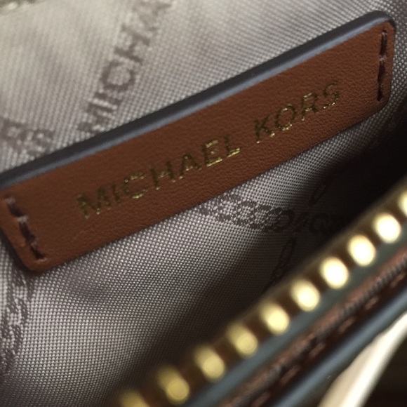 Michael Kors Brown Multi Slim Card Case - Picture 7 of 10